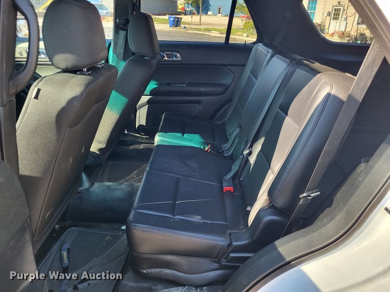 image for item LR9199 2016 Ford Explorer Police Interceptor  SUV