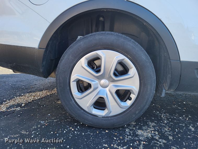 image for item LR9199 2016 Ford Explorer Police Interceptor  SUV