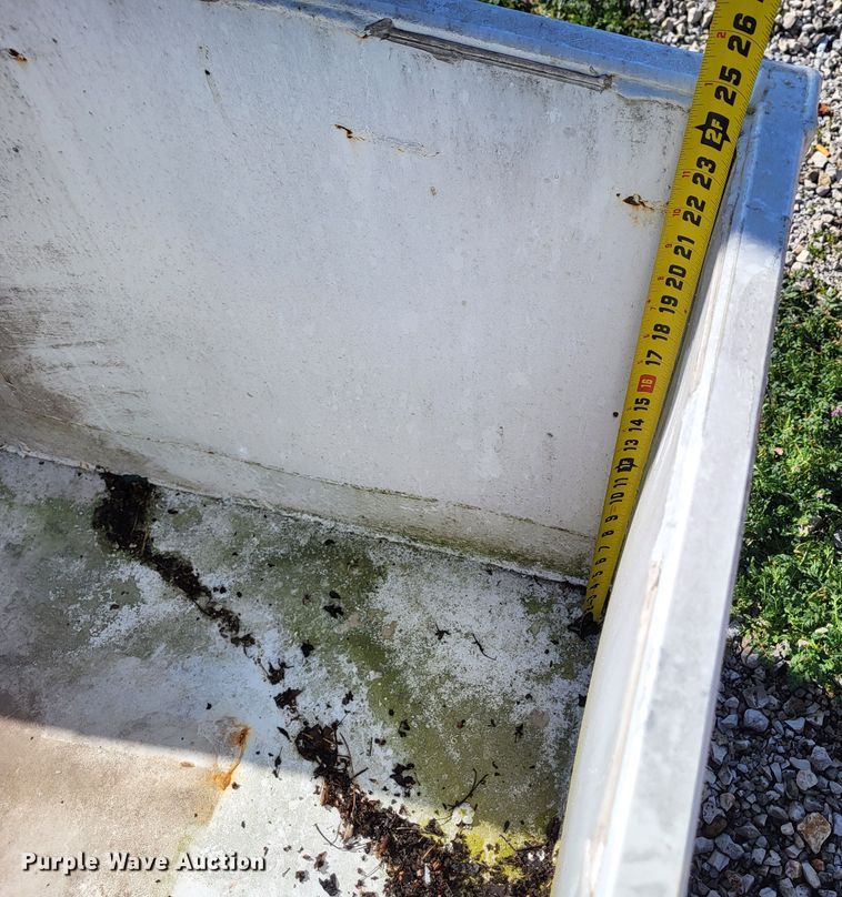 image for item LR9201 Fuel containment