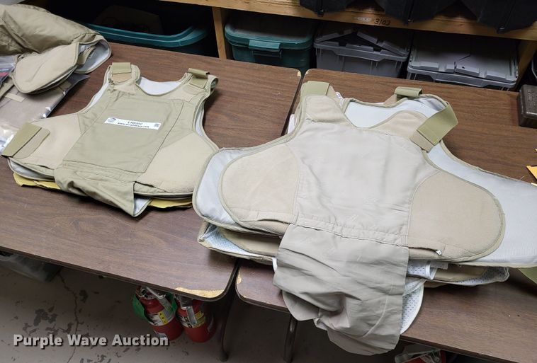 image for item LR9202 Police equipment