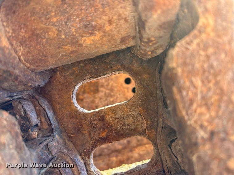 image for item LR9547 1995 John Deere 690E LC  excavator