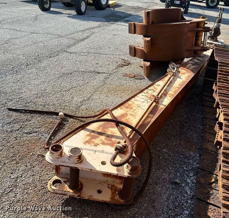 image for item LR9547 1995 John Deere 690E LC  excavator