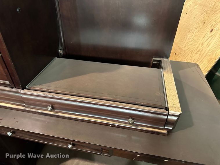 image for item LT9215 Furniture