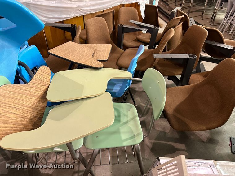 image for item LT9220 Approximately 35 chairs