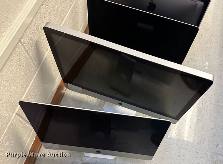 image for item LT9223 (15) Apple computers