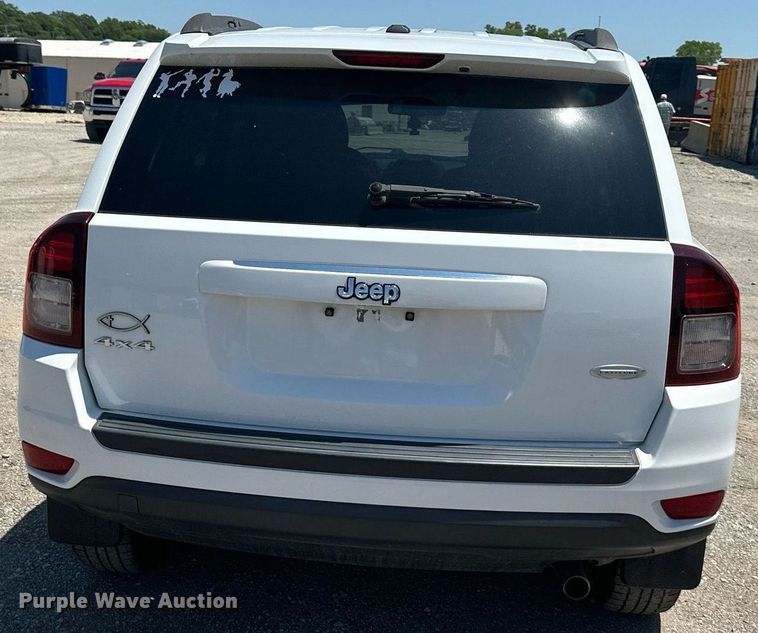 image for item LT9238 2016 Jeep Compass  SUV