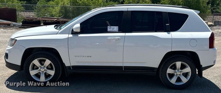 image for item LT9238 2016 Jeep Compass  SUV