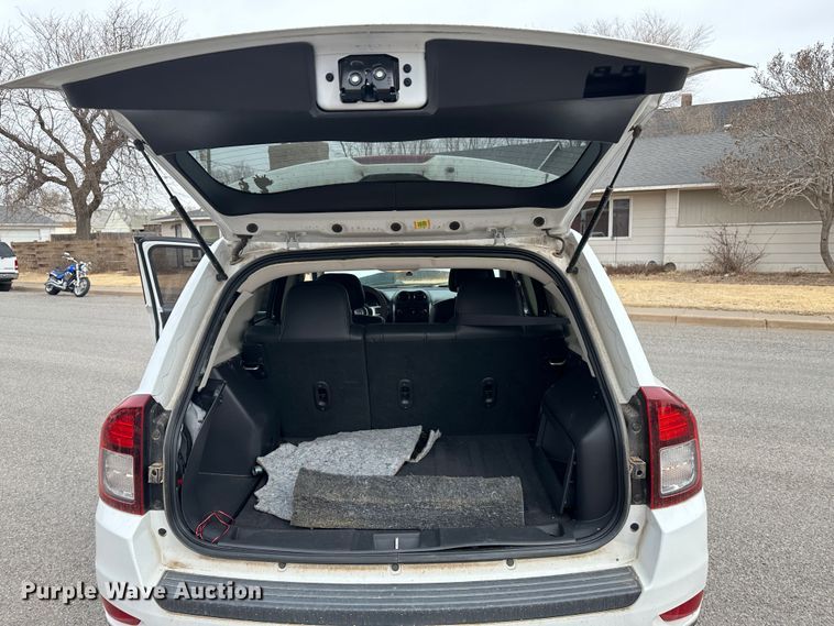 image for item LT9238 2016 Jeep Compass  SUV