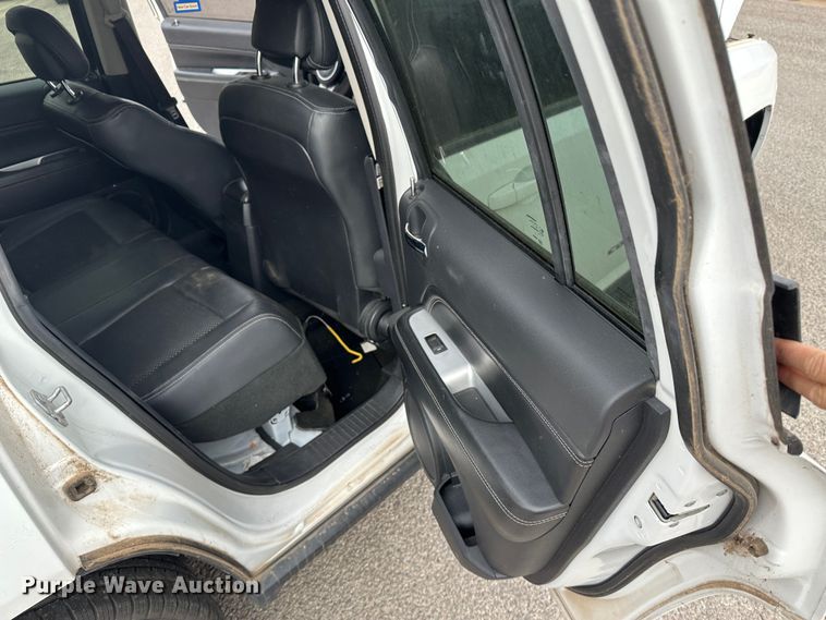 image for item LT9238 2016 Jeep Compass  SUV