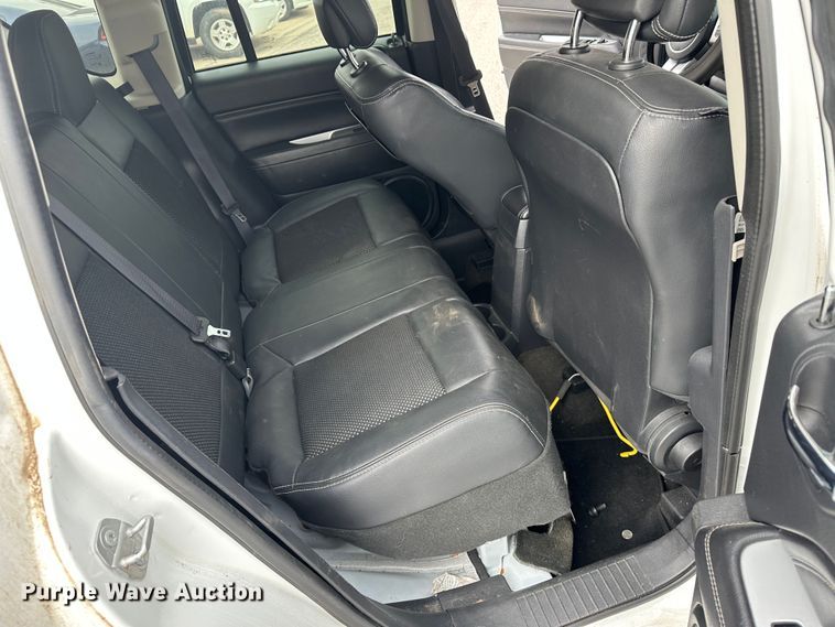 image for item LT9238 2016 Jeep Compass  SUV