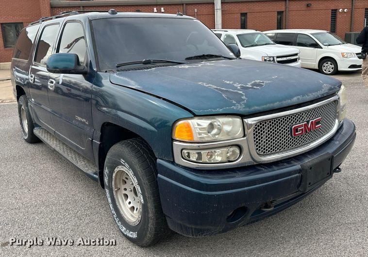 image for item LT9239 2005 GMC Yukon Denali  SUV