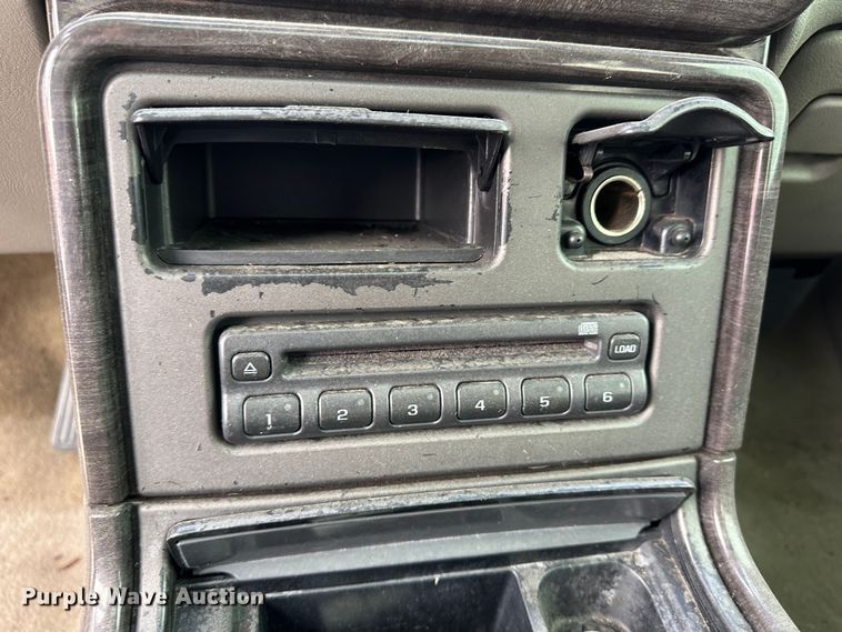 image for item LT9239 2005 GMC Yukon Denali  SUV