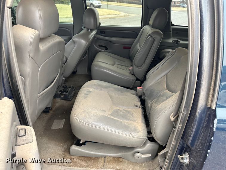 image for item LT9239 2005 GMC Yukon Denali  SUV