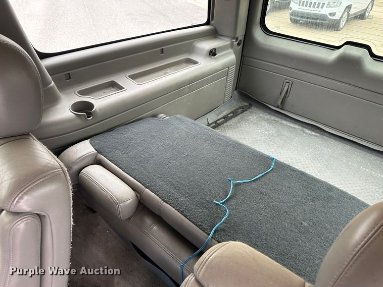 image for item LT9239 2005 GMC Yukon Denali  SUV