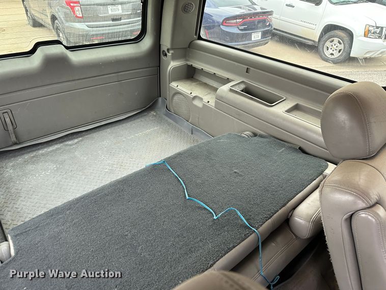 image for item LT9239 2005 GMC Yukon Denali  SUV