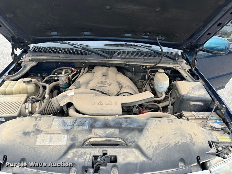 image for item LT9239 2005 GMC Yukon Denali  SUV