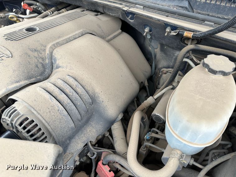 image for item LT9239 2005 GMC Yukon Denali  SUV