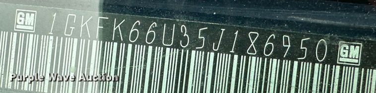 image for item LT9239 2005 GMC Yukon Denali  SUV