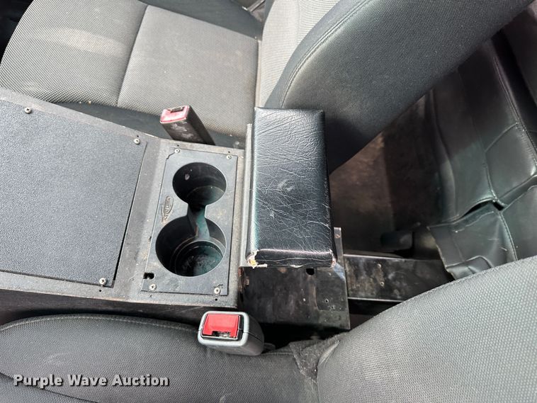 image for item LT9240 2013 Ford Explorer Police Interceptor  SUV