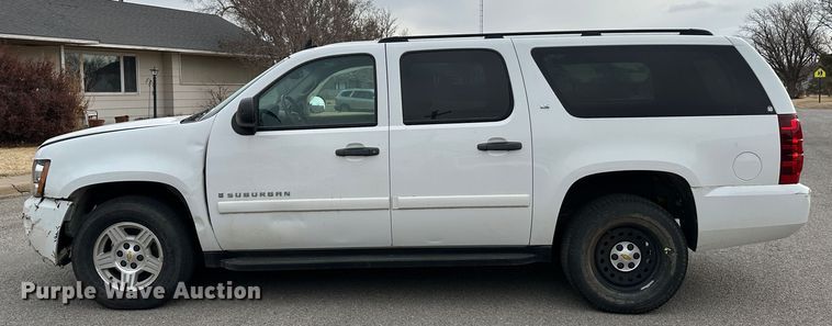 image for item LT9242 2008 Chevrolet Suburban  SUV