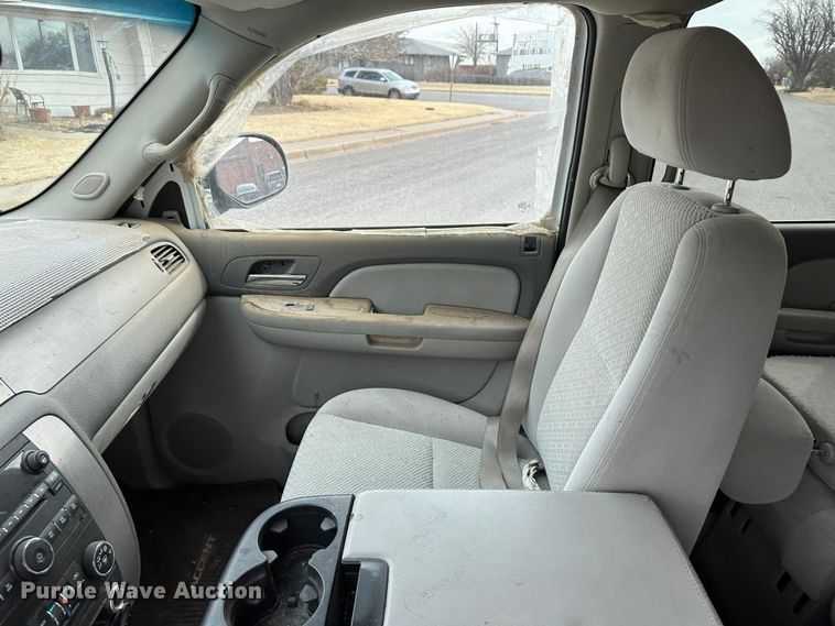 image for item LT9242 2008 Chevrolet Suburban  SUV