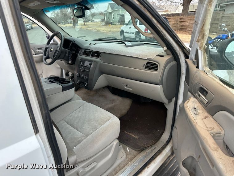 image for item LT9242 2008 Chevrolet Suburban  SUV