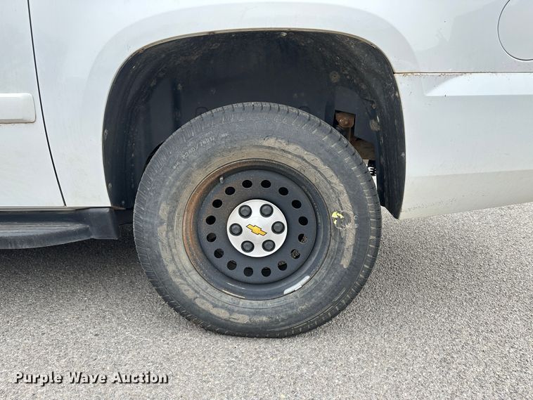 image for item LT9242 2008 Chevrolet Suburban  SUV