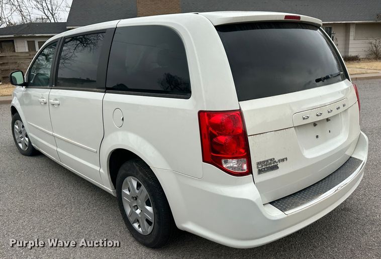 image for item LT9243 2013 Dodge Caravan  van