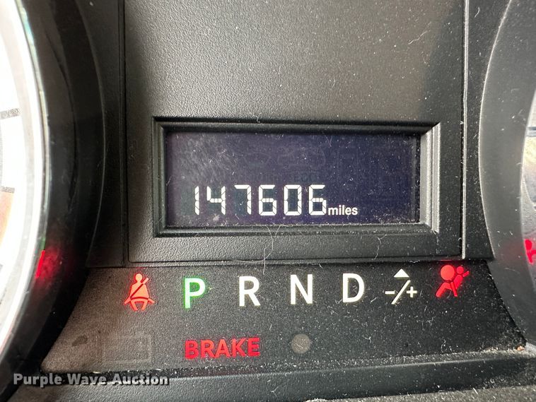 image for item LT9243 2013 Dodge Caravan  van