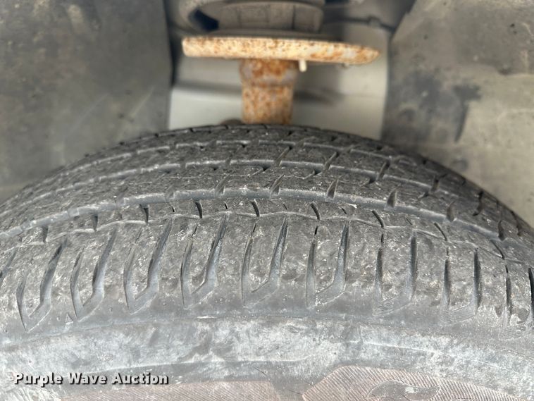 image for item LT9243 2013 Dodge Caravan  van