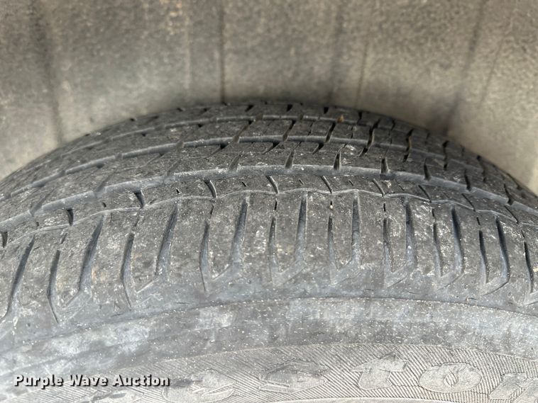 image for item LT9243 2013 Dodge Caravan  van