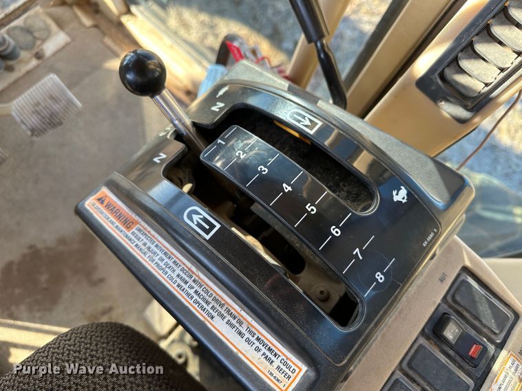 image for item LT9333 1997 Caterpillar 140H  motor grader