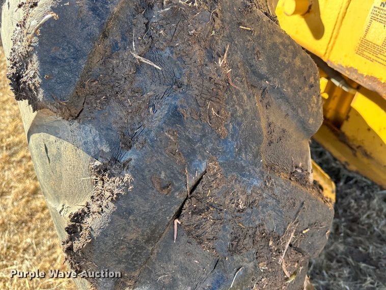 image for item LT9333 1997 Caterpillar 140H  motor grader