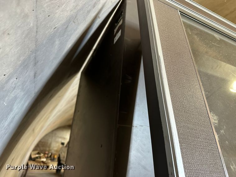 image for item LT9335 Snacktron  vending machine