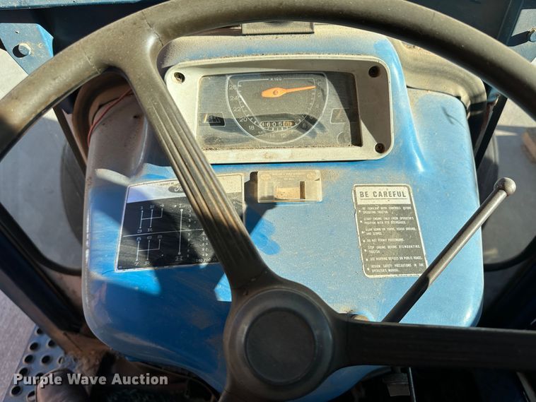 image for item LT9404 1973 Ford 3000  tractor