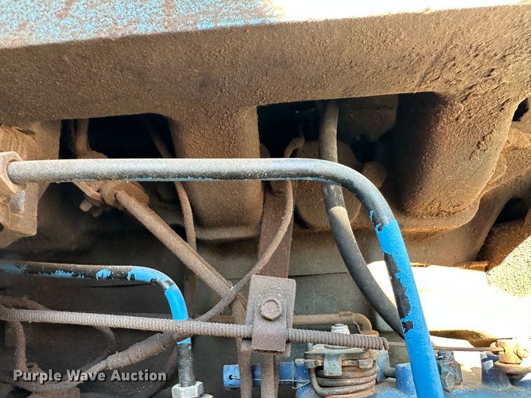 image for item LT9404 1973 Ford 3000  tractor