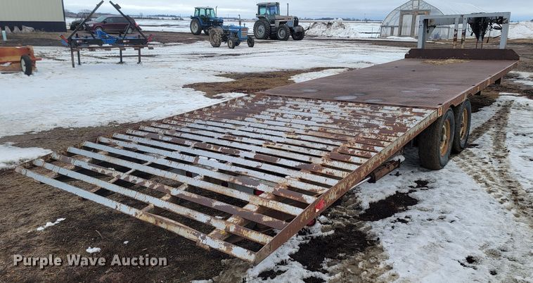 image for item LV9309 1993 Custom Fabricators  equipment trailer