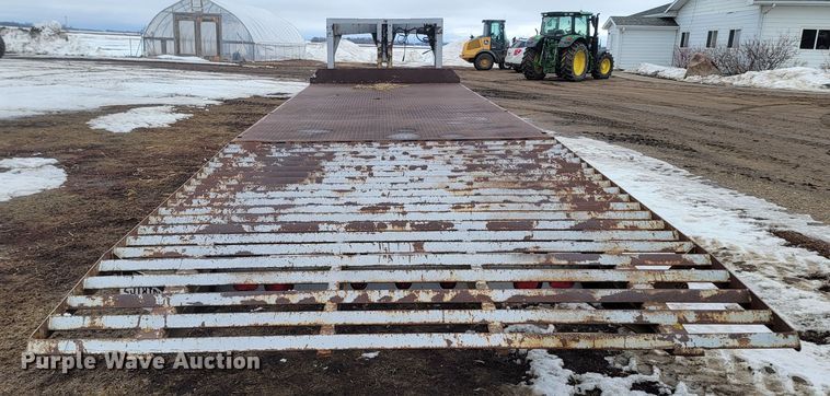 image for item LV9309 1993 Custom Fabricators  equipment trailer