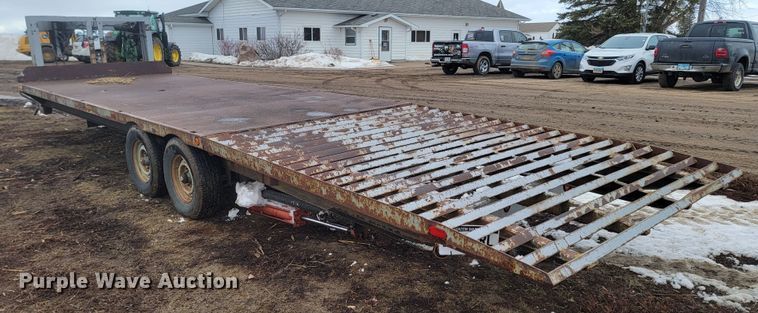 image for item LV9309 1993 Custom Fabricators  equipment trailer