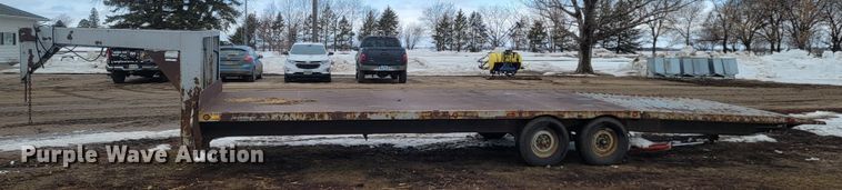 image for item LV9309 1993 Custom Fabricators  equipment trailer