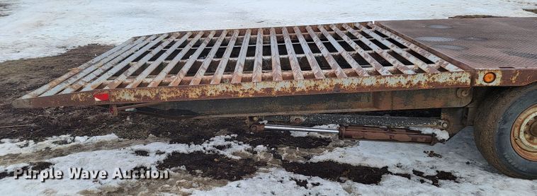 image for item LV9309 1993 Custom Fabricators  equipment trailer