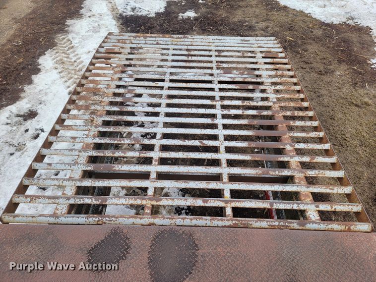 image for item LV9309 1993 Custom Fabricators  equipment trailer