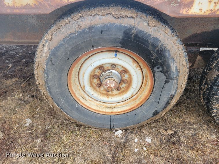 image for item LV9309 1993 Custom Fabricators  equipment trailer