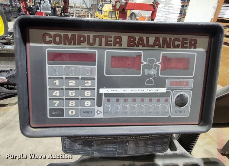 image for item LV9328 Coats  tire balancer