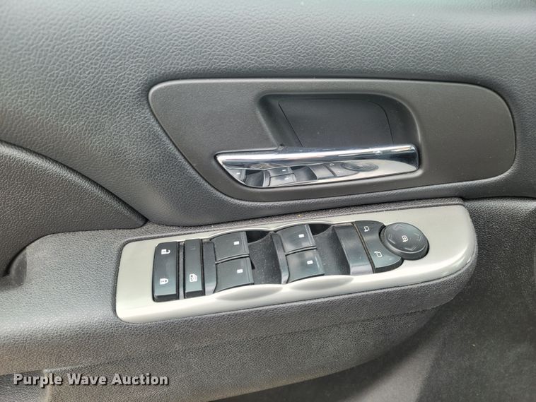 image for item LV9330 2012 Chevrolet Tahoe Police  SUV