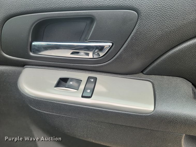 image for item LV9330 2012 Chevrolet Tahoe Police  SUV