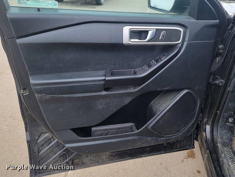 image for item LV9331 2020 Ford Explorer Police Interceptor  SUV