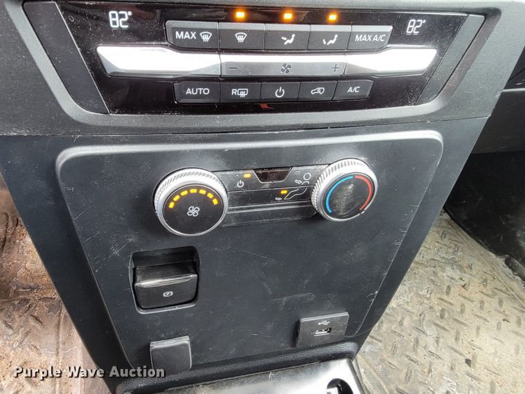 image for item LV9331 2020 Ford Explorer Police Interceptor  SUV