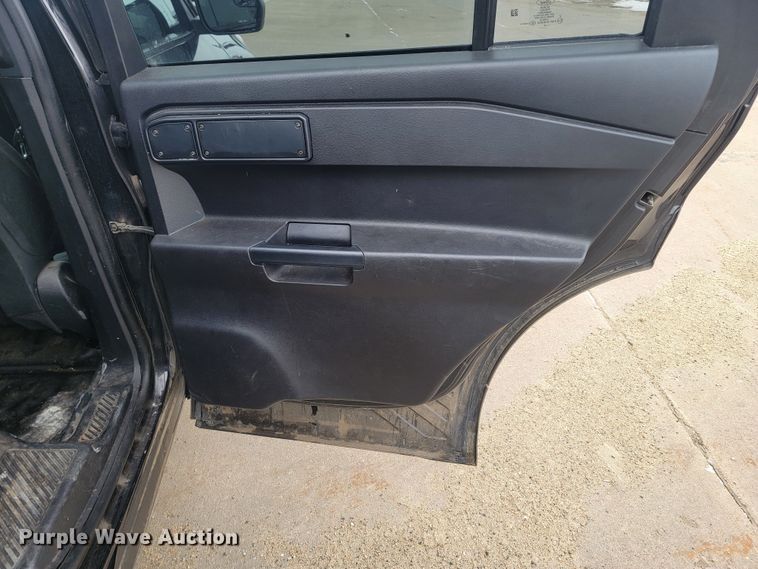 image for item LV9331 2020 Ford Explorer Police Interceptor  SUV