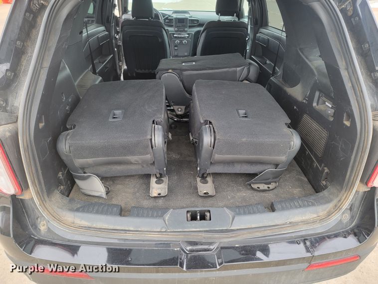 image for item LV9331 2020 Ford Explorer Police Interceptor  SUV